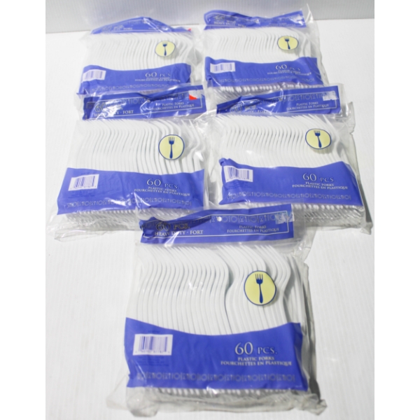 300 NEW PLASTIC FORKS