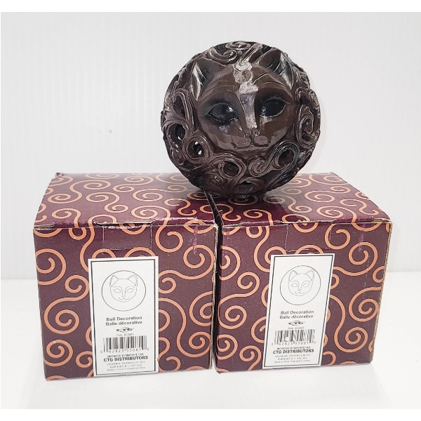 3 CAT FACE BALL DECORATIONS