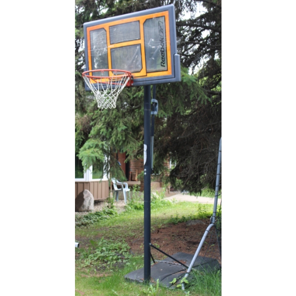 REEBOK ADJUSTABLE HEIGHT BASKETBALL HOOS WITH FILLABLE BASE STAND