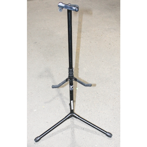 YORKVILLE GUITAR STAND