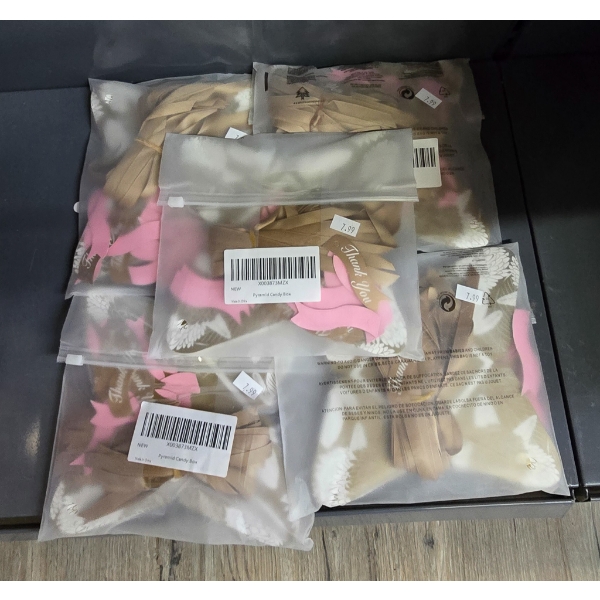 5 BAGS OF PYRAMID CANDY BOXES