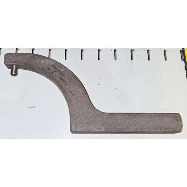 SPANNER WRENCH