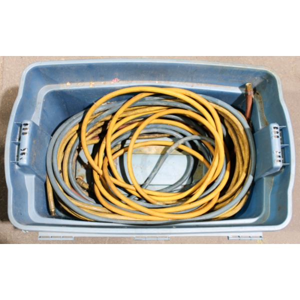 TOTE W/ ASSORTED AIR LINES