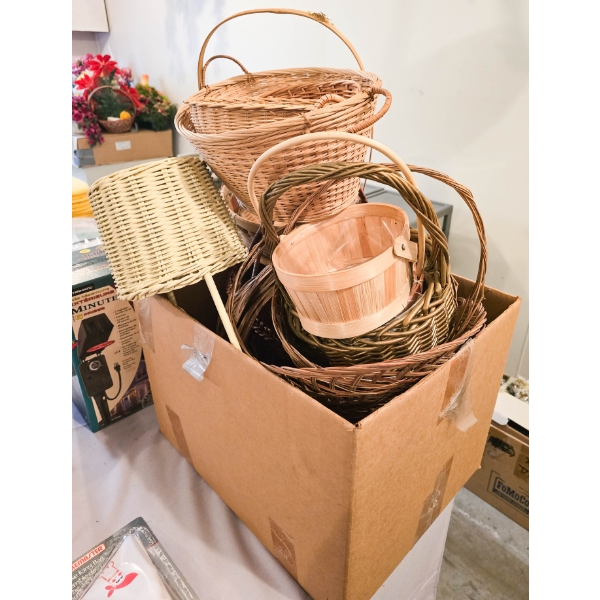 ASSORT. WICKER BASKETS