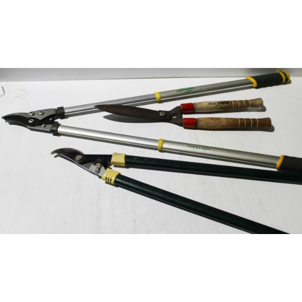 3 ASST. LIMB PRUNERS / LOPPERS