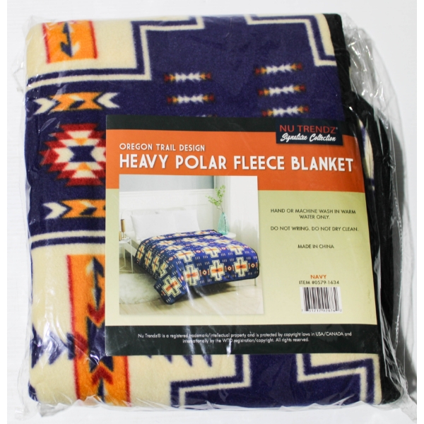 NEW OREGON TRAIL NU TRENDZ POLAR FLEECE BLANKET - NAVY