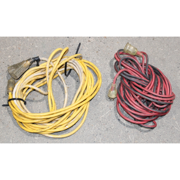 PAIR OF HEAVY DUTY EXTENSION CORDS
