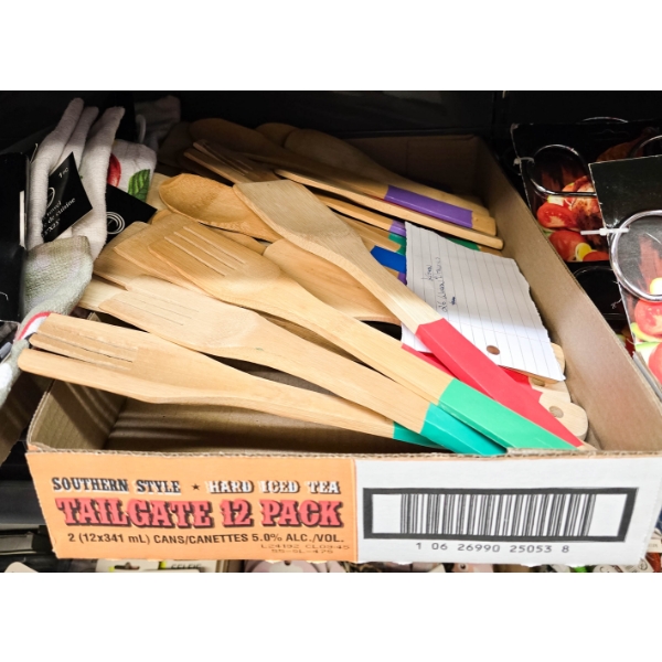 26 ASSORT. WOODEN SPOONS