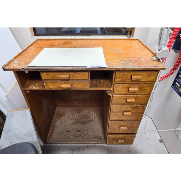ANTIQUE WATCH WORKERS DESK 