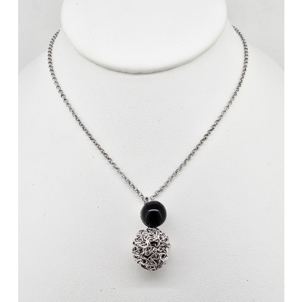 .925 SILVER ONYX NECKLACE 