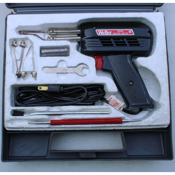 WELLER 8200 SOLDERING GUN KIT 