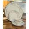 Image 2 : BANBURY INN FINE CHINA SET 9 PERSON SETTING