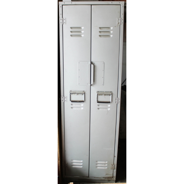 DUAL DOOR STORAGE LOCKER
