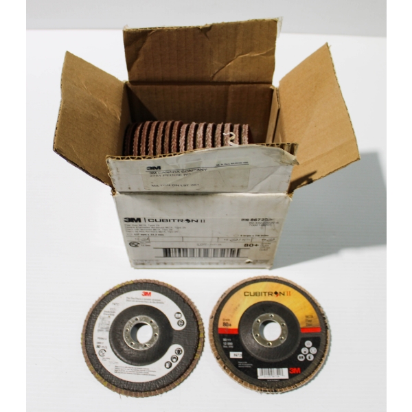 17 NEW 3M FLAP DISCS 4 1/2" DIAMETER