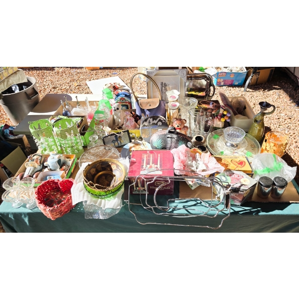 LARGE LOT OF ASSORT. ESTATE COLLECTIBLES 