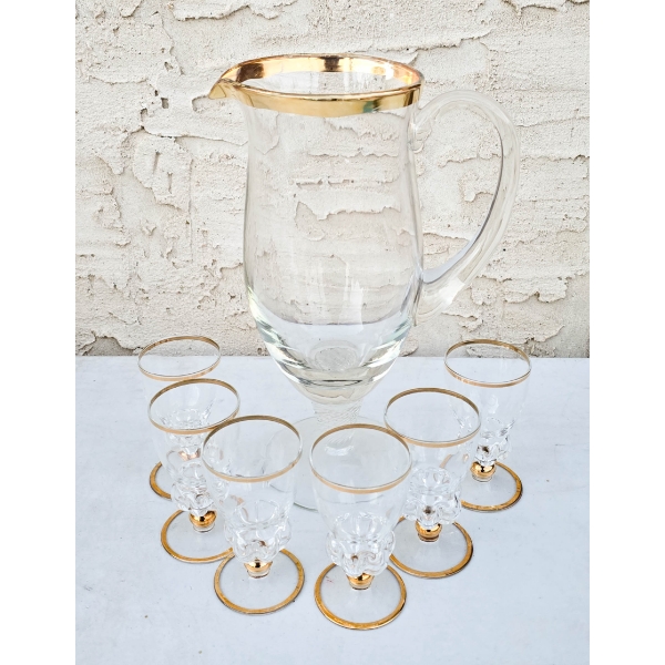 LARGE GLASS PITCHER W/ 6 SMALL GLASSES