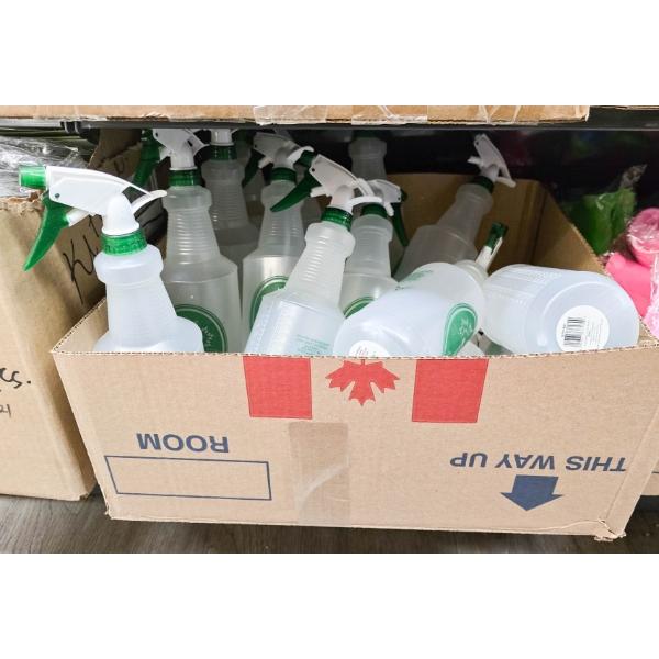 BOX OF CLEANING SPRAY BOTTLES