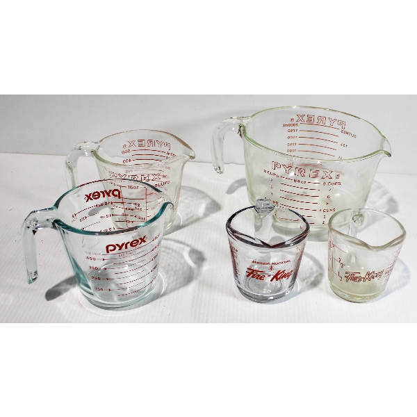 ASST. PYREX MEASURING CUPS