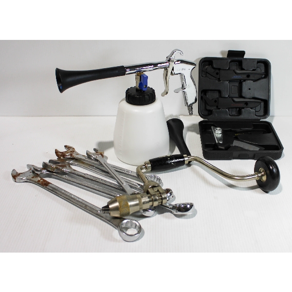 ASST TOOLS WRENCHES PAINT SPRAYER HAND DRILL