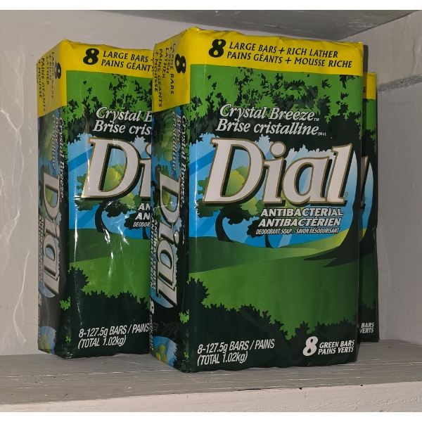 3PKS OF 8 CRYSTAL BREEZE DIAL SOAP BARS