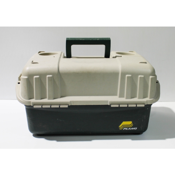 PLANO 6 TIER FOLDING TACKLE BOX