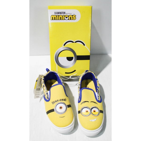 NEW MINION RUNNING SHOES - SIZE YOUTH 13