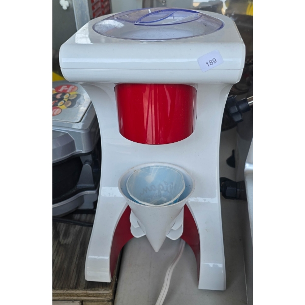 OVENTE SNOW CONE MAKER