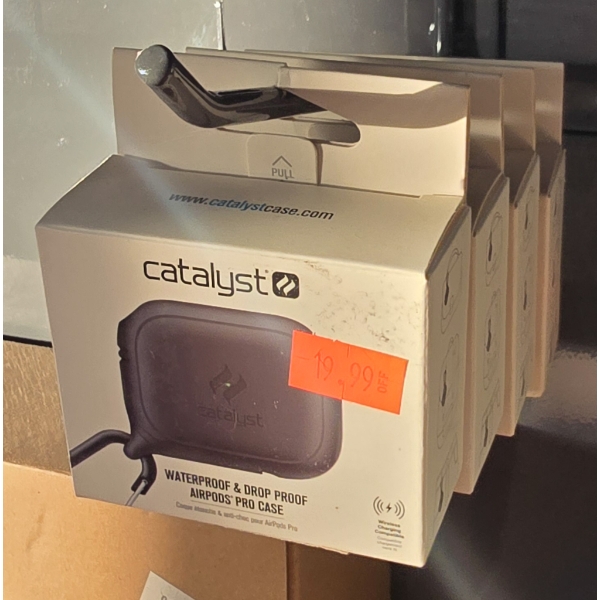 FOUR CATALYST WATERPROOF & DROP PROOF AIRPOD PRO CASE