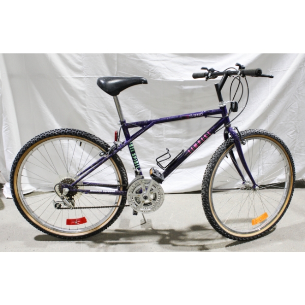 MEN'S 18 SPEED FREE SPIRIT TEMPEST BICYCLE