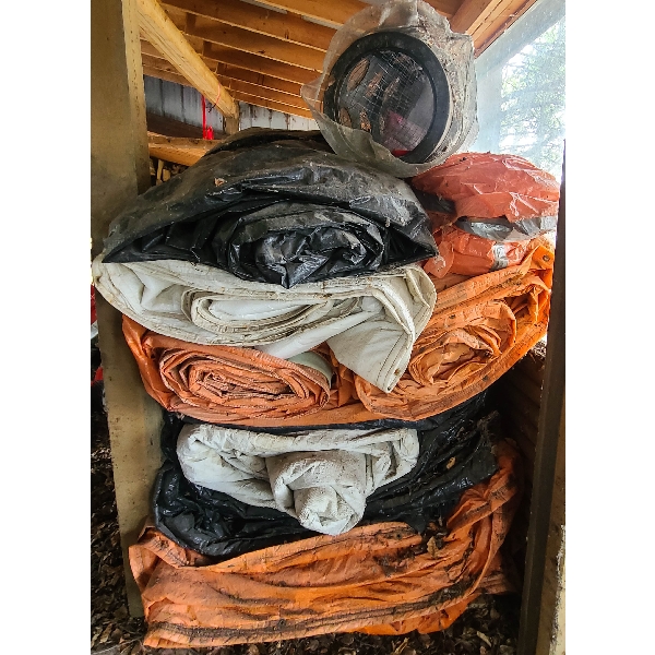 LRG ASST USED INSOLATED TARPS 