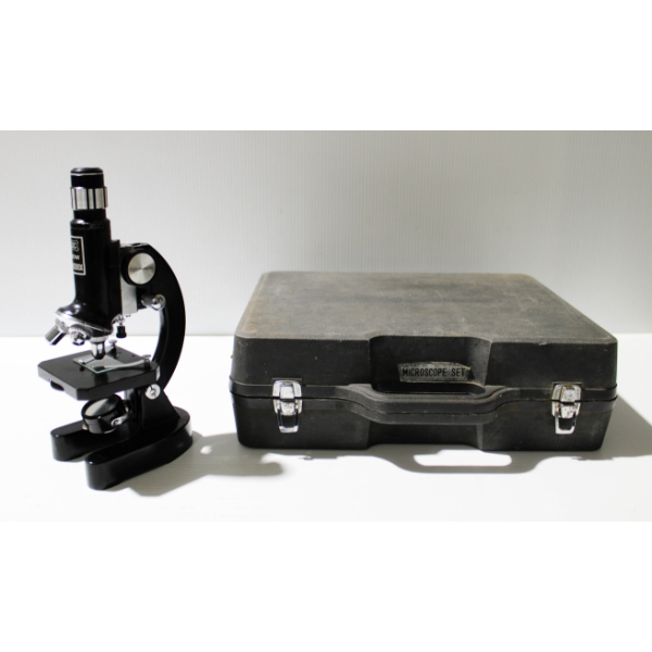 C.O.C. 50X-1200X MICROSCOPE 