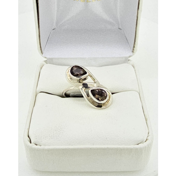 .925 SILVER SMOKY QUARTZ SIZE 6 3/4 RING