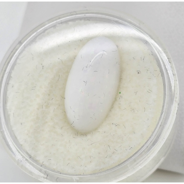 OPAL GEMSTONE 3.8CT - 1125 APPRAISAL AVAILABLE