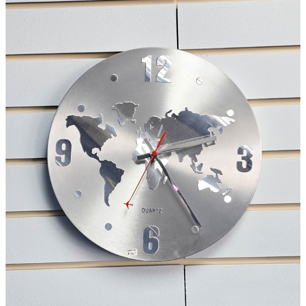 NEW EARTH THEMED METAL TREK WALL CLOCK