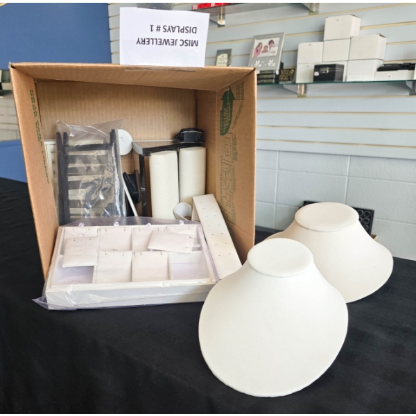 BOX OF ASSORT. JEWELRY DISPLAYS