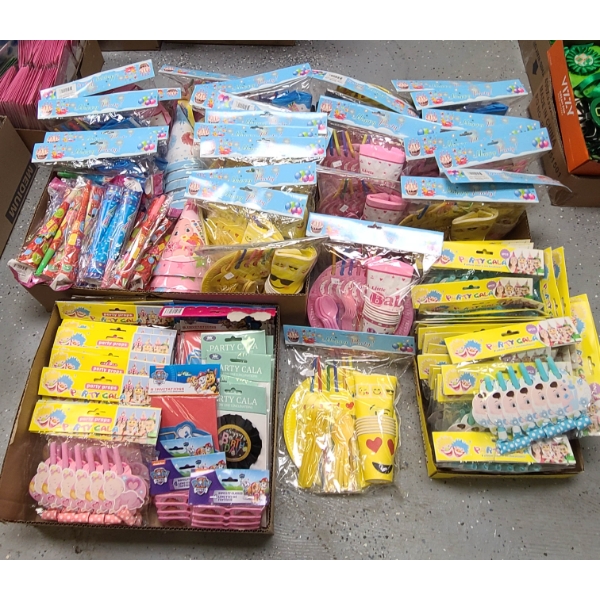 NEW PARTY & HAPPY BIRTHDAY PLATES CUPS & PARTY FAVORS