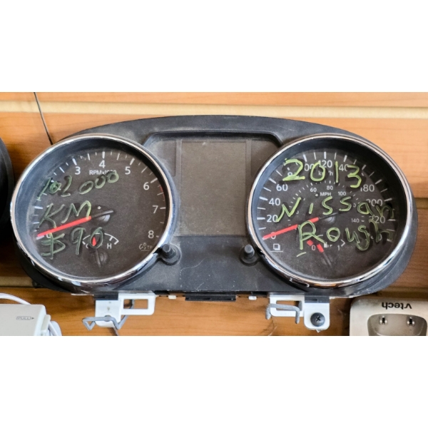 SALVAGE DASHBOARD FOR 2013 NISSAN ROGUE