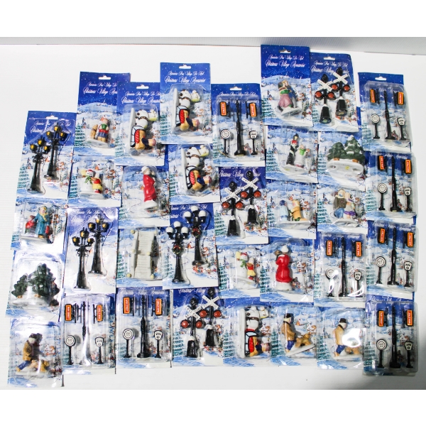 33 NEW CHRISTMAS VILLAGE ACCESSORIES