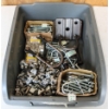Image 1 : ASSORT. HARDWARE PLUS U-BOLTS