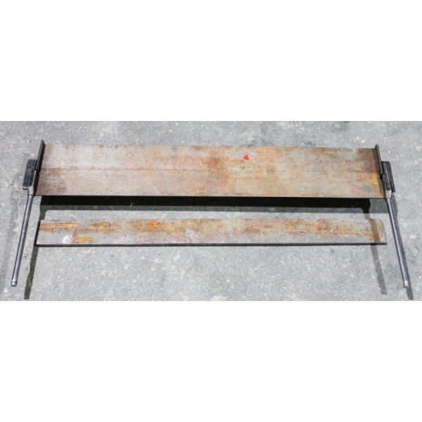 MANUAL SHEET METAL BRAKE 29" AS-IS