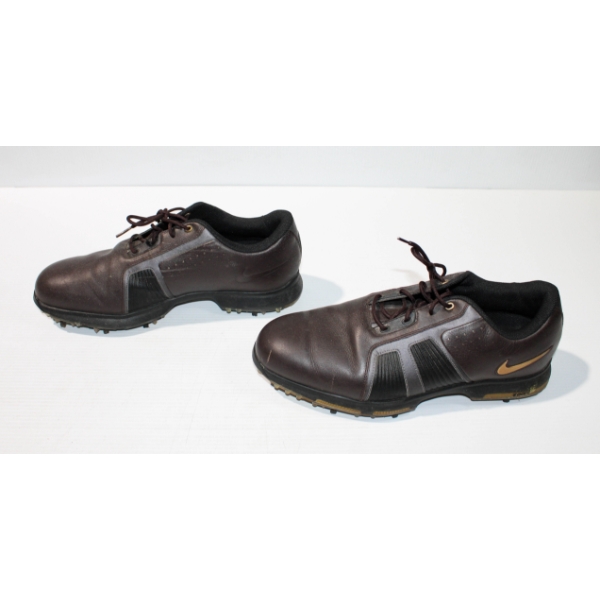 MEN'S NIKE ZOOM GOLF SHOES - USED