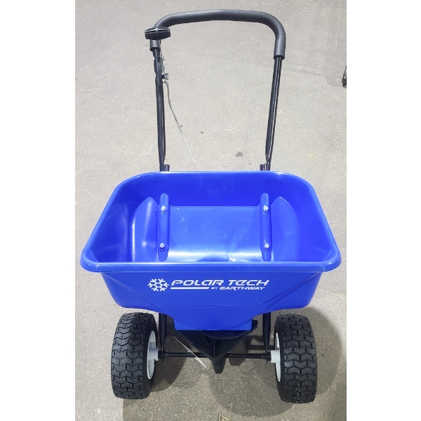 50 LB POLAR TECH LAWN SEEDER / FERTILIZER 