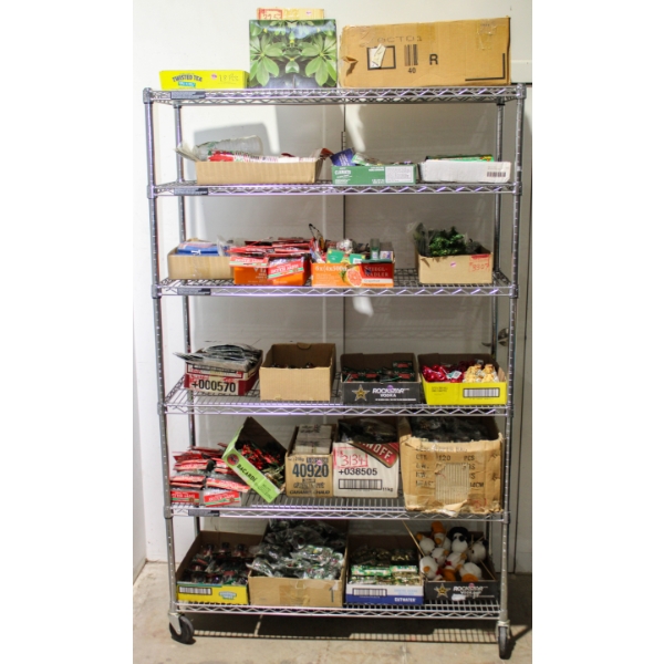 NEW SEASONAL / CHRISTMAS HOLIDAY STORE STOCK