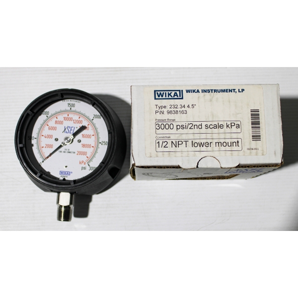 NEW WIKA 3000PSI / 2ND SCALE KPA 1/2 NPT PRESSURE GAUGE