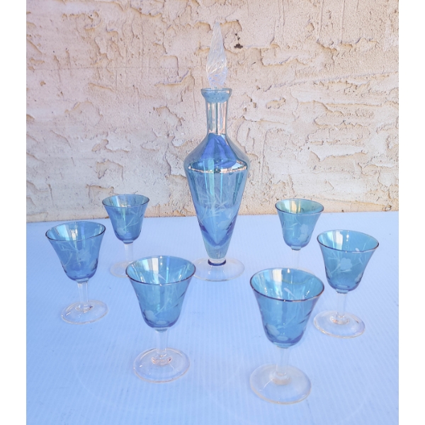 VINTAGE BLUE DECANTER W 6 GLASSES