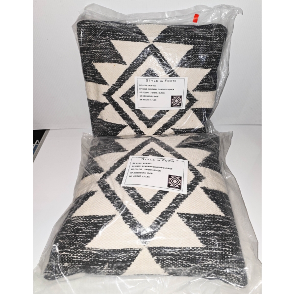 TWO STYLE IN FORM, THROW PILLOWS