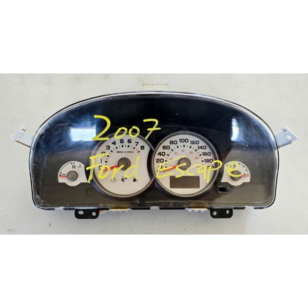 SALVAGE DASHBOARD FOR 2007 FORD ESCAPE