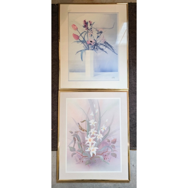 TWO DECO WALL ART