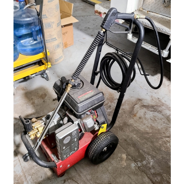GENERAC GN 220 PRESSURE WASHER 7.8HP