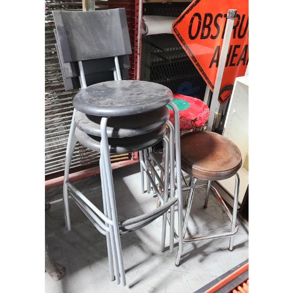 5 ASST STOOLS